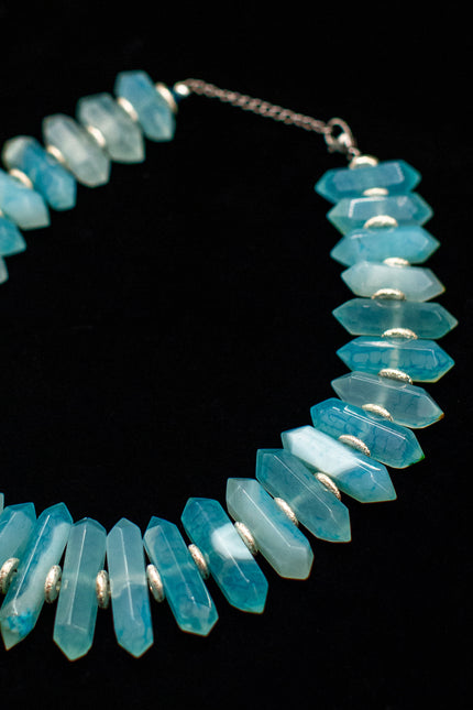 Blue Agate Graduated Obelysk Necklace