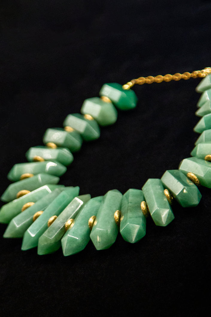 Green Aventurine Graduated Obelysk Necklace