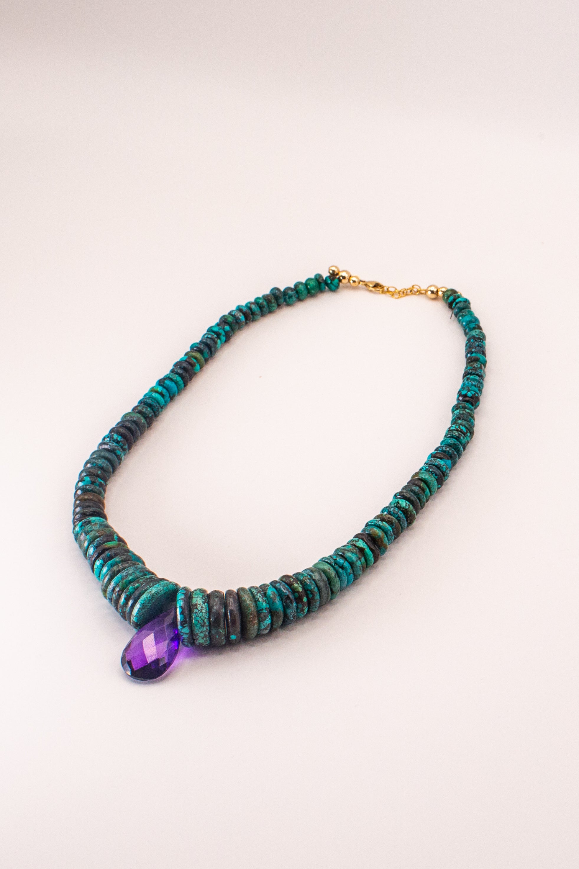Graduated Turquoise Discs & Amethyst Center