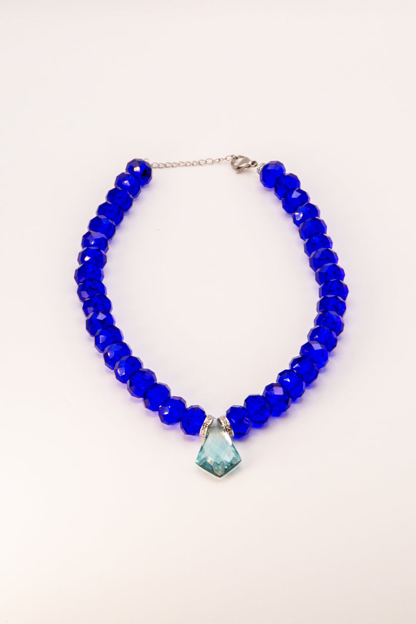 Tetiaroa Aquamarine Center Necklace