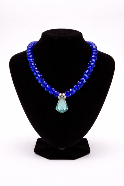 Tetiaroa Aquamarine Center Necklace